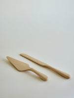 Calista Cake Server Set