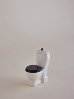 Oliver Toilet