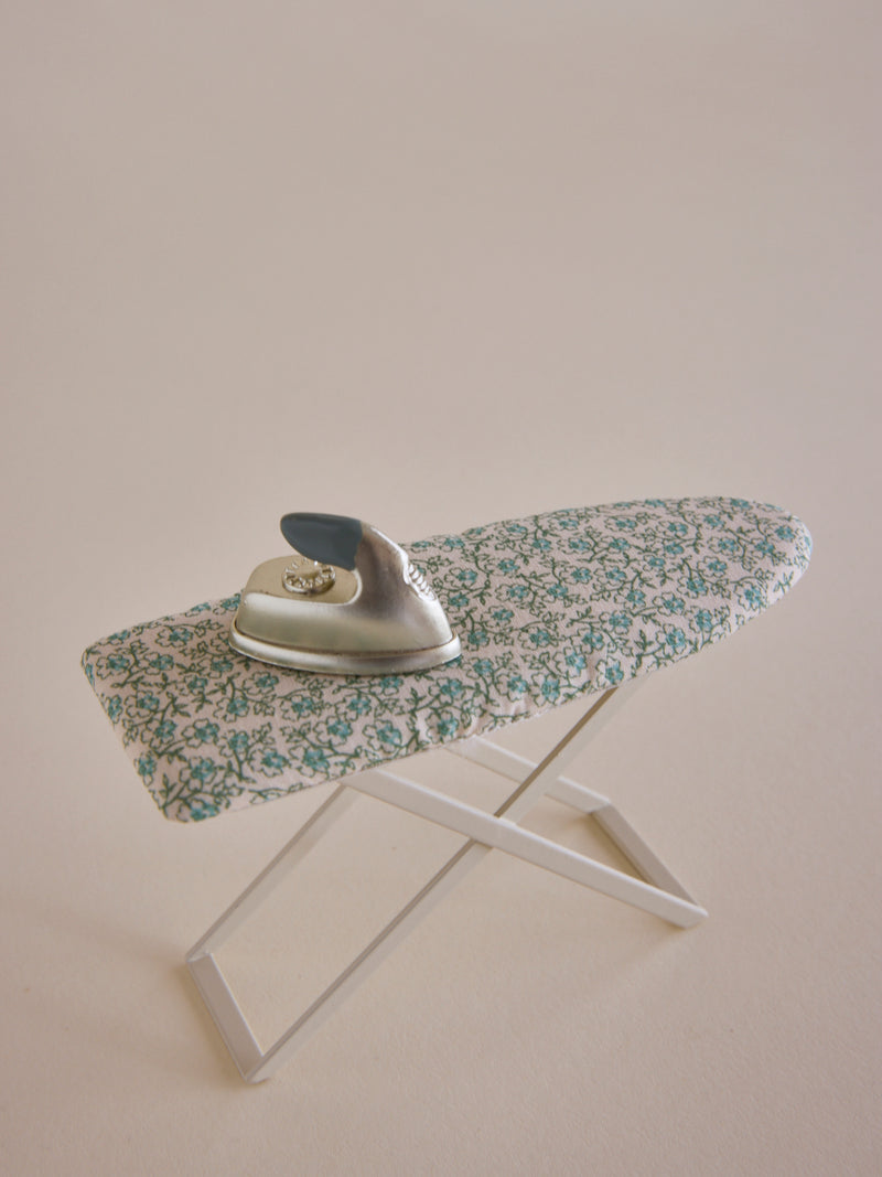 Candice Ironing Board with Iron