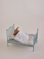 Mobler Vintage Bed