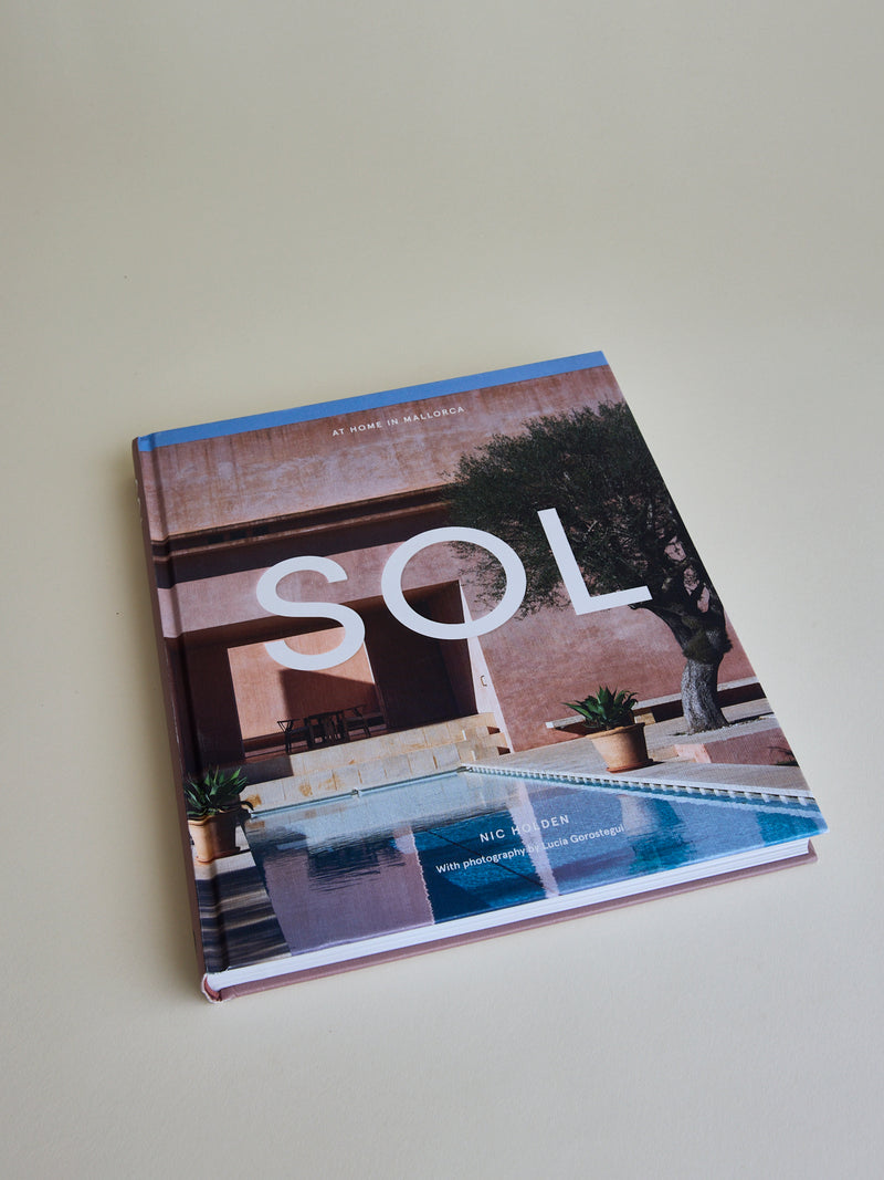 Sol :  At Home in Mallorca