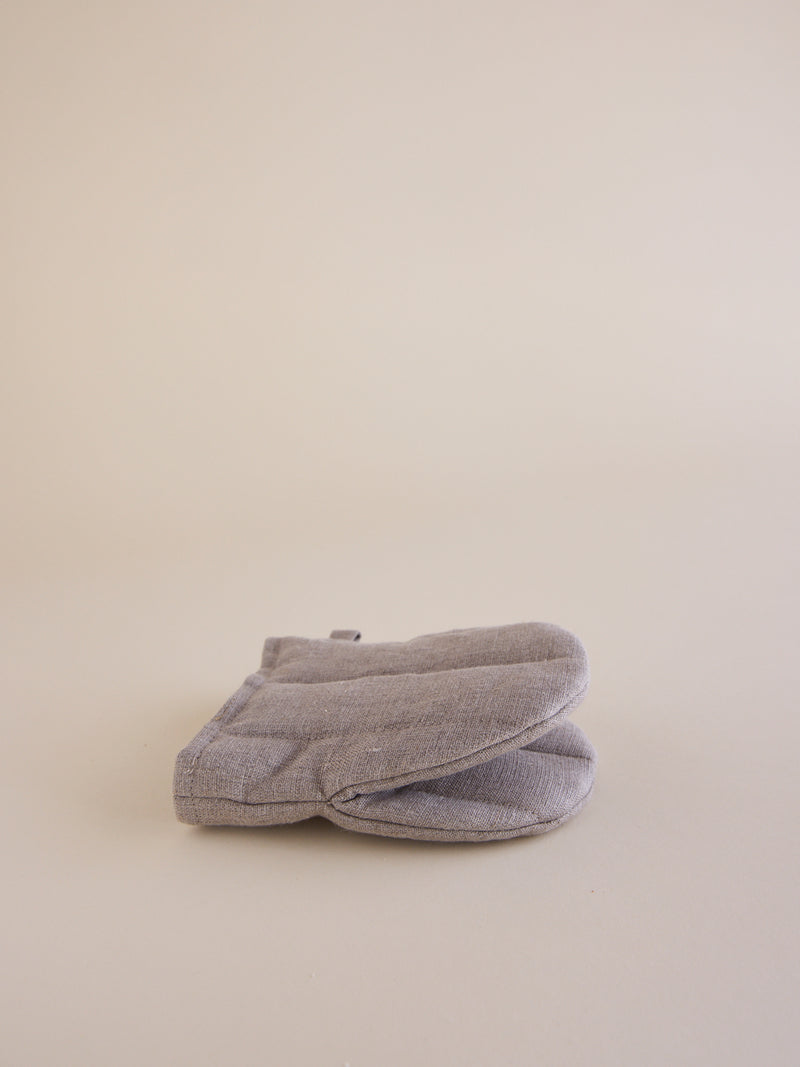 Dove Oven Mitt