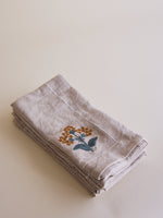 Floral Embroidery Napkin Set