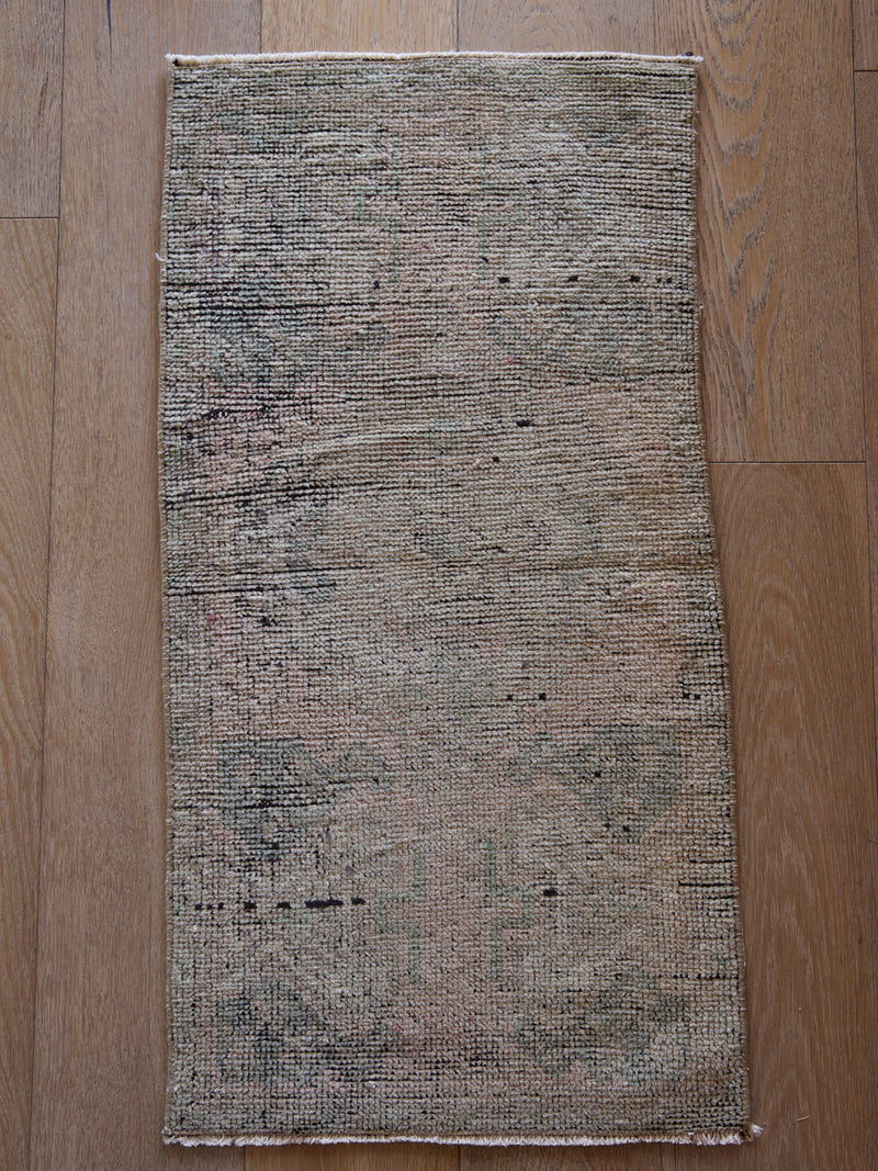 Peral Rug