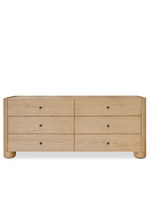 Giselle Dresser