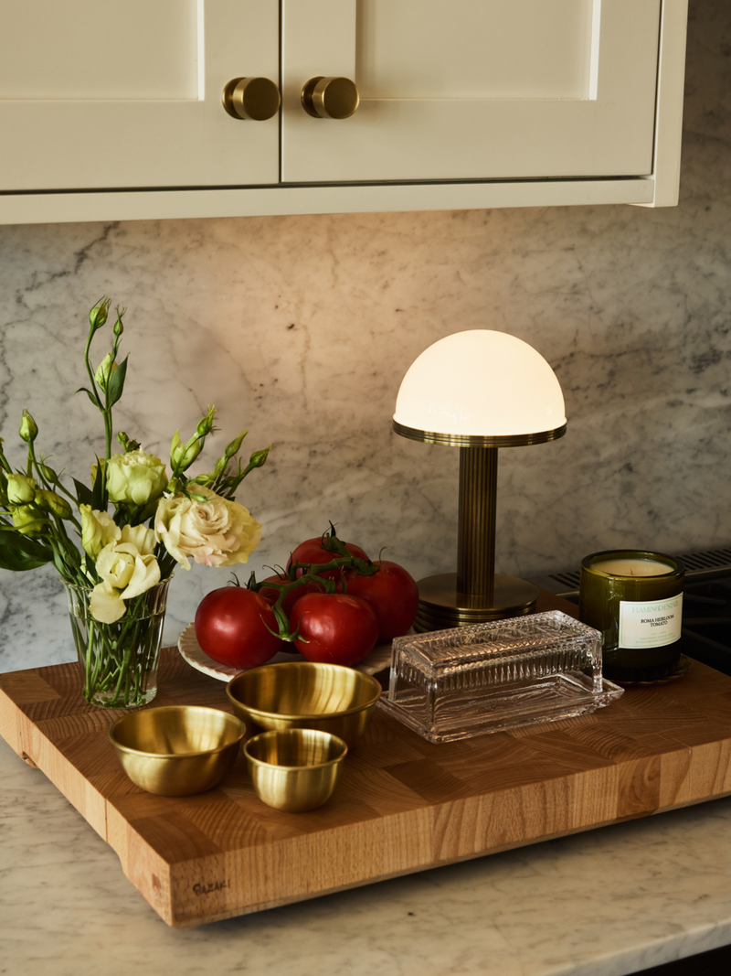 Iris Table Lamp