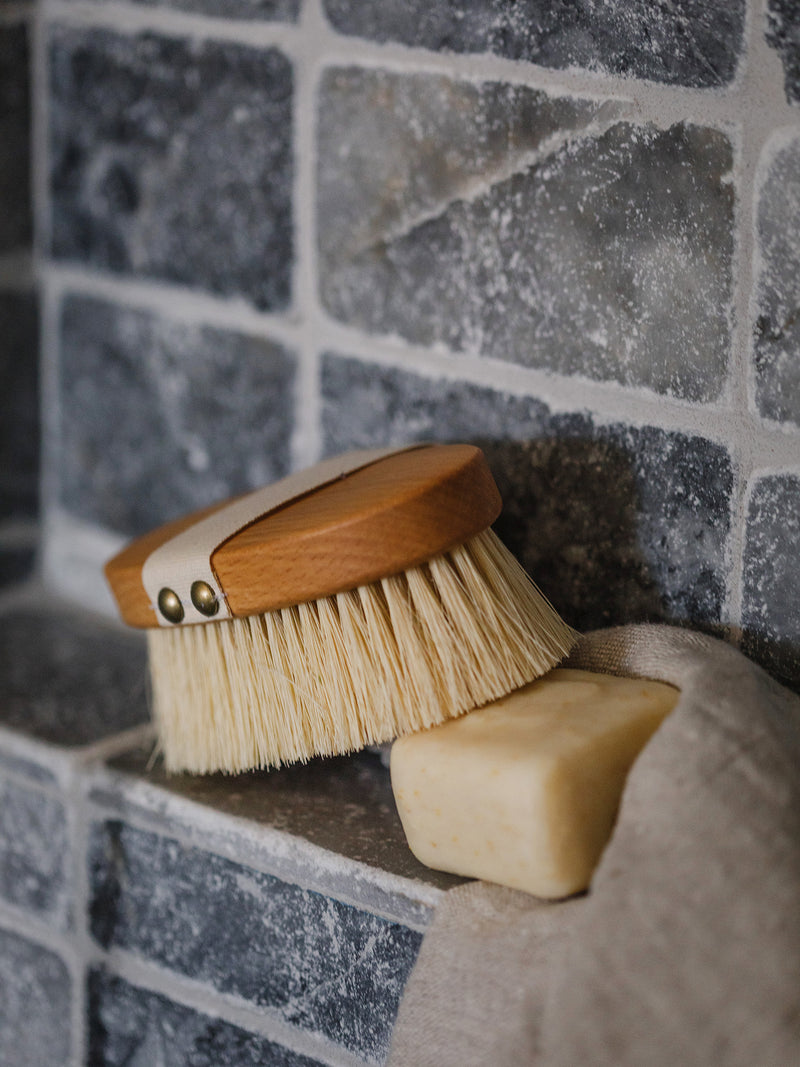 Exquisite Handmade Maple Bath Brush: FSC-Certified & All-Natural
